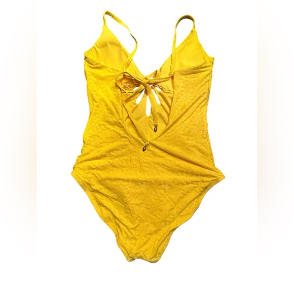 TRINA TURK yellow Joplin Jacquard Cutout Plunge One-Piece Swimsuit plus Size 14 - Picture 6 of 16